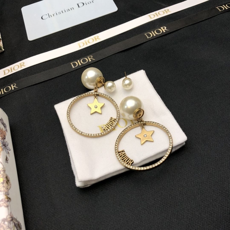 chr1st1an D10r earrings